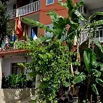 Alis Hotel