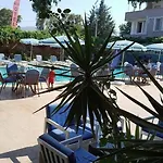 Hotel Alis