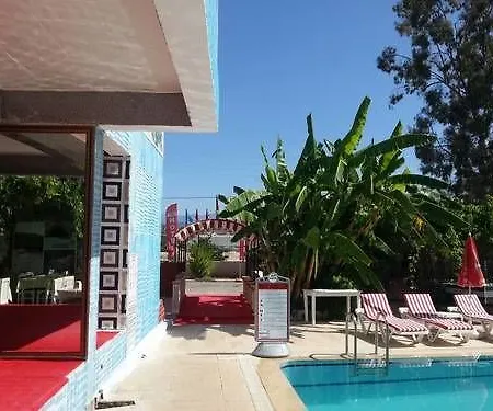Alis Hotel 2*