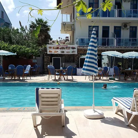 Alis Hotel 2*